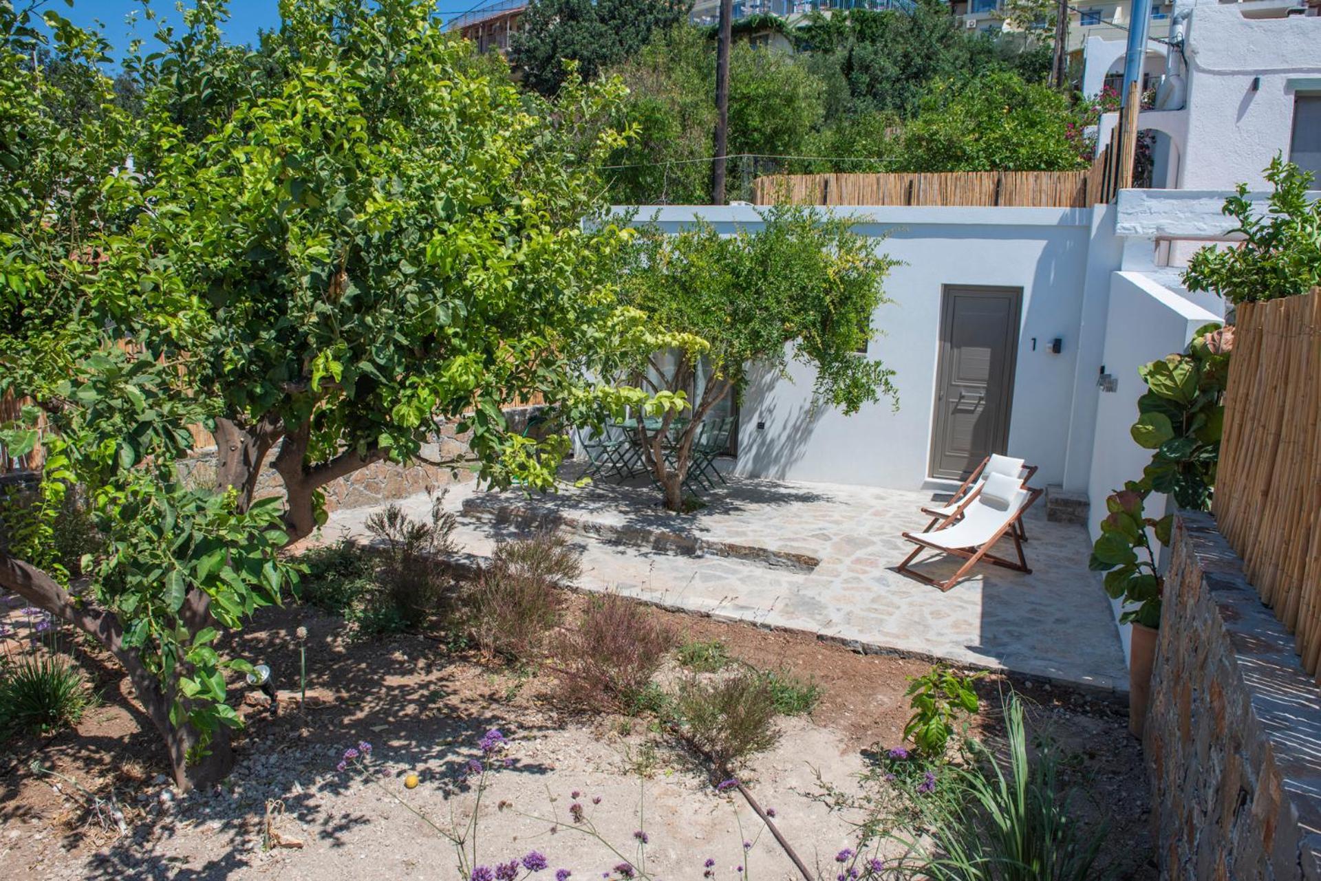 Gioma Garden Villas อิสตรอน ภายนอก รูปภาพ